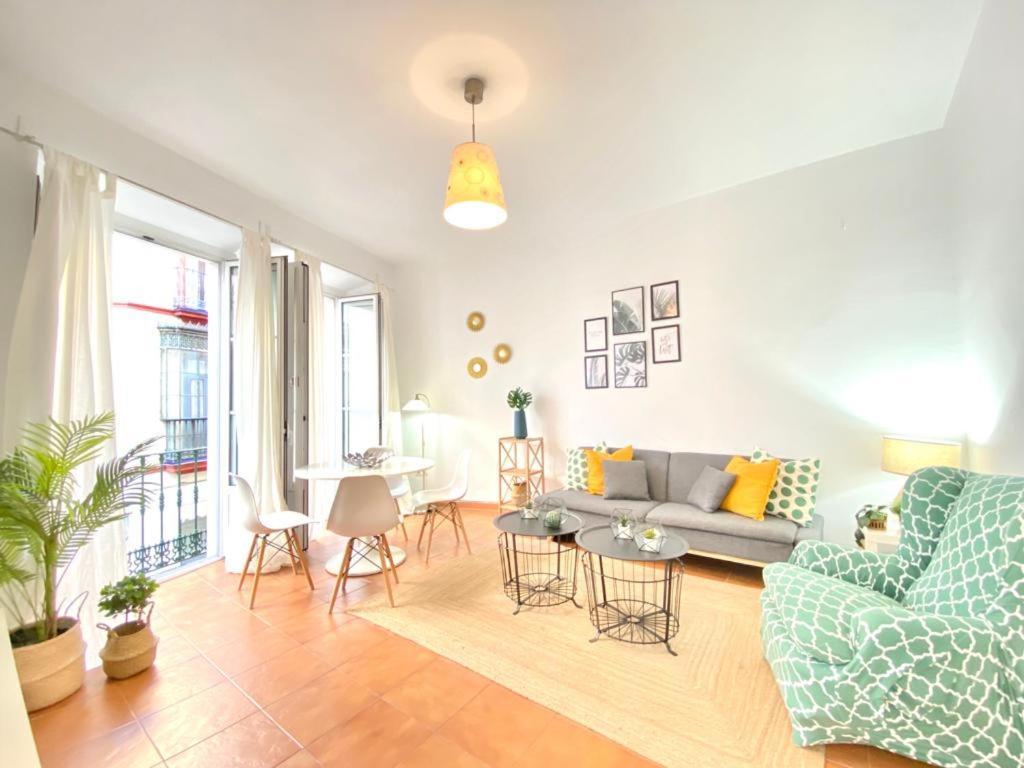 Superb Apartment In Downtown Of Sevilla ,Parking Optional, Top !! Екстериор снимка