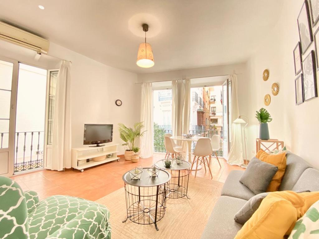 Superb Apartment In Downtown Of Sevilla ,Parking Optional, Top !! Екстериор снимка