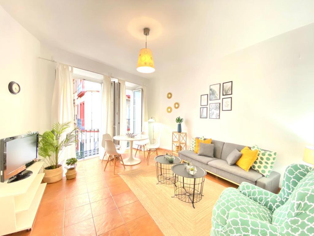 Superb Apartment In Downtown Of Sevilla ,Parking Optional, Top !! Екстериор снимка